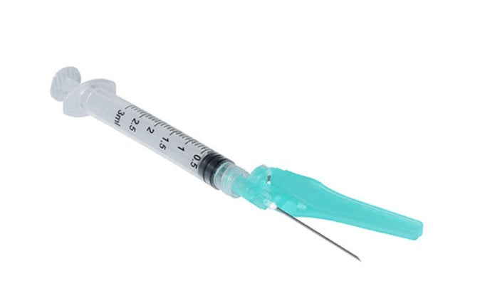Smiths Medical ASD, Inc EDGE Hypodermic Needle with 5mL Luer Lock Syringe, Green, 21g x 1"